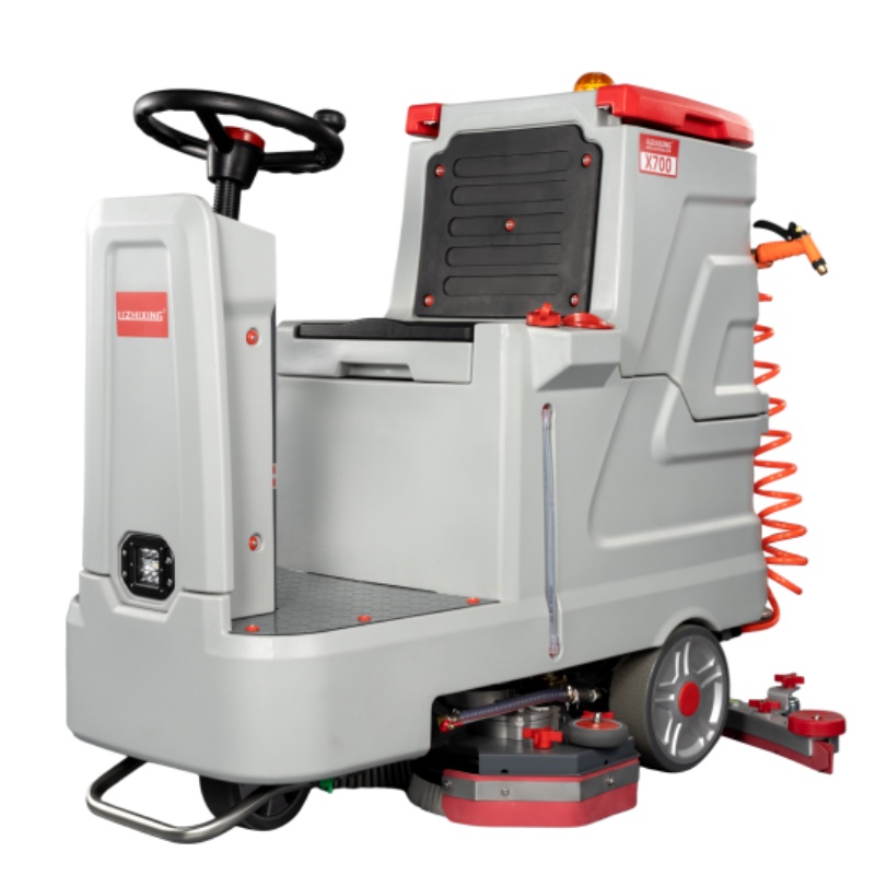 呼和浩特坦洁全自动驾驶式洗地机X700